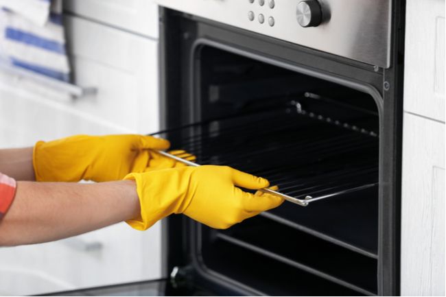 best way to clean oven racks without chemicals